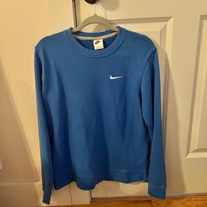 Blue Nike crew neck size large.